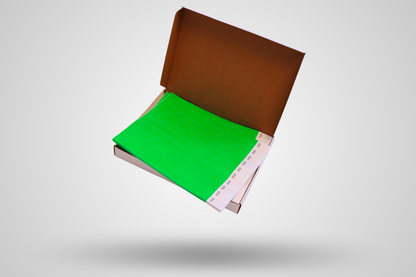 Ein Foto der 1000er-Packung Papierarmbänder (unbedruckt) von JM Band®. Grüne Papierarmbänder können Sie hier kaufen.